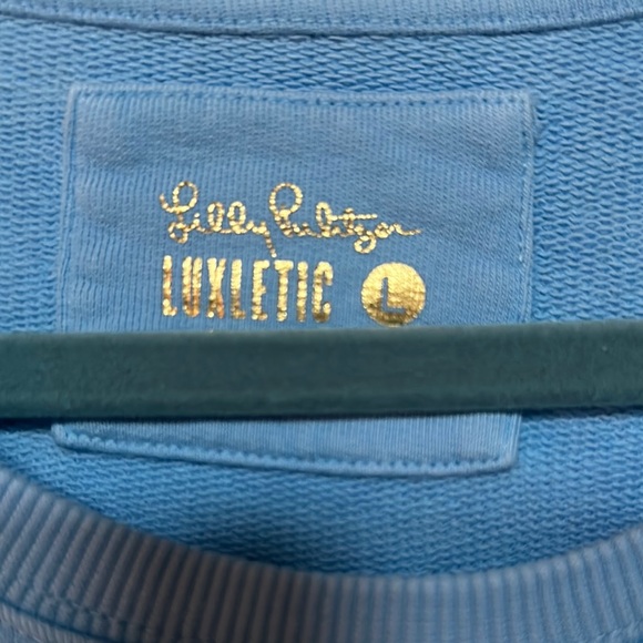 Lilly Pulitzer Luxletic Light Blue Top - Picture 2 of 3